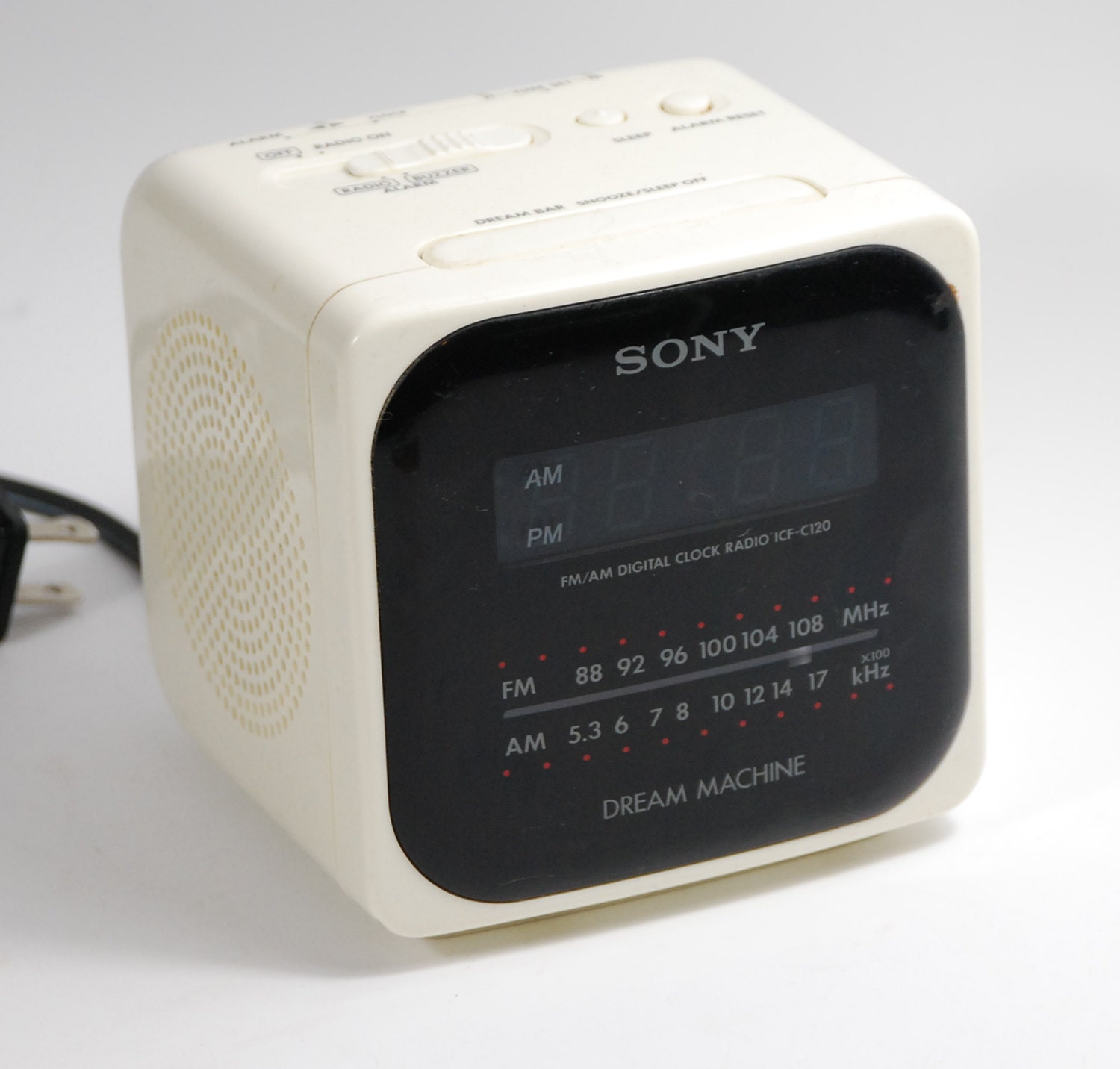 WARNING FM/AM Clock Radio Sony