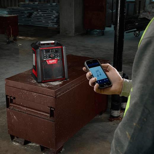 Milwaukee M18 Lithium-Ion Cordless PACKOUT Radio/Speaker